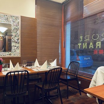 Jeck s Place - Inside - Singaporean Near Me - Geneva, GE Jeck s Place - Inside - Singaporean Near Me - Geneva, GE