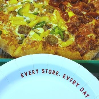 Marco's Pizza - Split pizza - Half Pepperoni and Old World Pepperoni / Half Italian Sausage, Pineapple and Green Peppers. - Pizza Near Me - Colonial Heights, Virginia