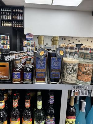 Cheers Deli & Liquor by null