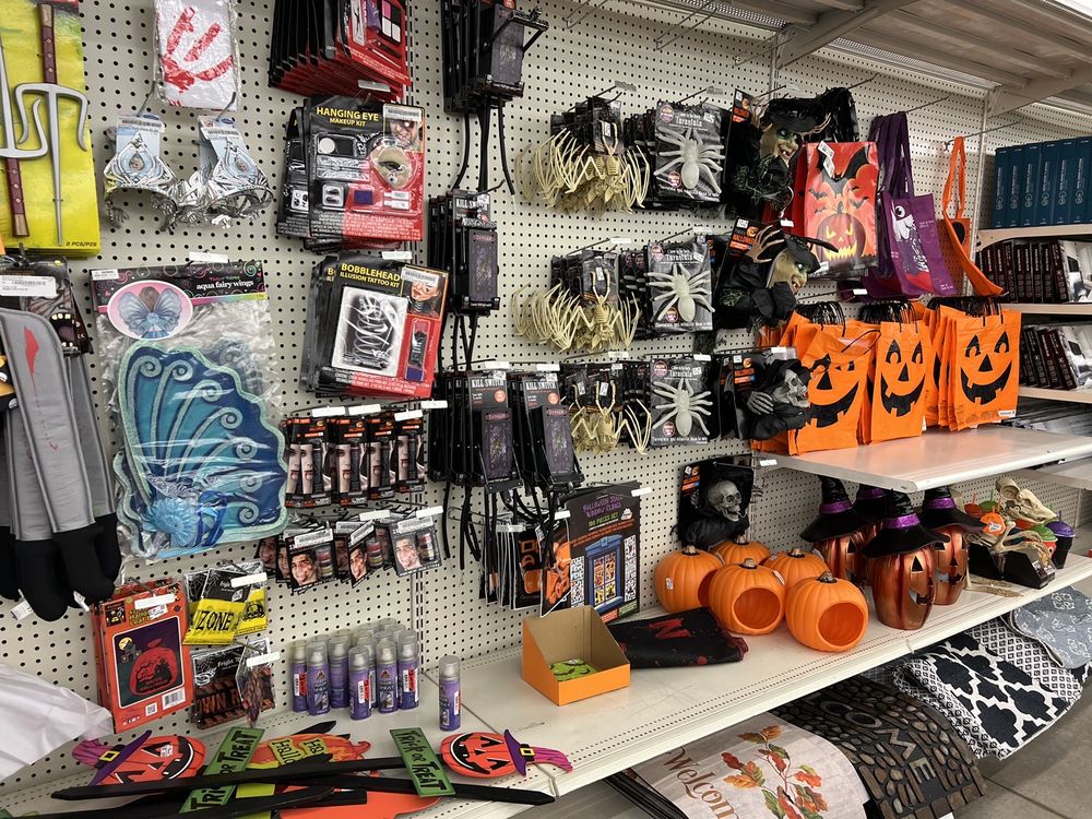 BARGAIN HUNT Updated July 2024 3660 Atlanta Hwy, Athens,