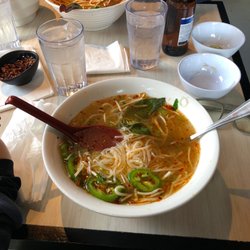 Gogo Pho Bar