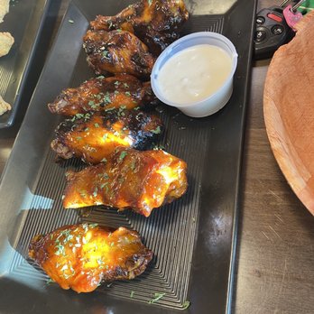 BeachFire Bar & Grille - honey buffalo wings - Barbeque Near Me - Ogunquit, Maine