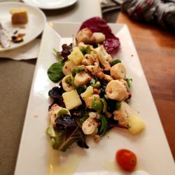 user provided Cafe Epicure photo