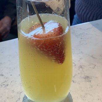 Another Broken Egg Cafe - Mimosa - Breakfast & Brunch Near Me - Overland Park, Kansas