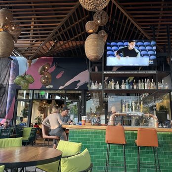 Bakan - Dining area - Mexican Near Me - Miami, Florida