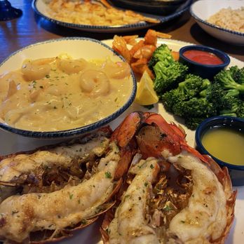 Red Lobster - ultimate feast - Seafood Near Me - Stockton, California