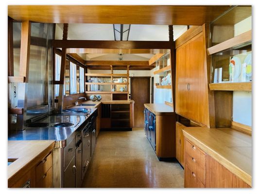 Hollyhock House by null