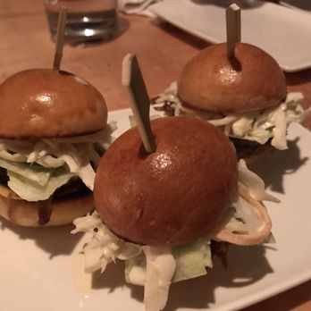 Soos - Rendang beef short rib sliders - Malaysian Near Me - Toronto, Ontario Soos - Rendang beef short rib sliders - Malaysian Near Me - Toronto, Ontario
