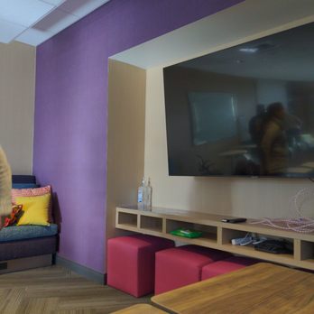 Tru by Hilton Clearfield Hill Air Force Base - Inside meeting room - Hotels Near Me - Clearfield, Utah