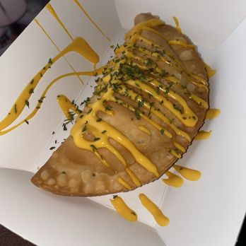 The Friar's Nook - Mac & Cheese Hand Pie - Cafes Near Me - Orlando, Florida The Friar's Nook - Mac & Cheese Hand Pie - Cafes Near Me - Orlando, Florida
