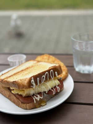 Bread x Butter Cafe Downtown by null