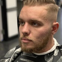 Dapper House - Men's Haircut & Beard