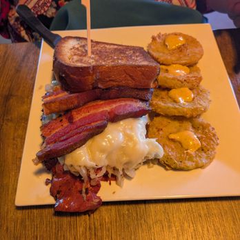 The Daily Nosh - Pastrami/Rueben with side of fried green tomatoes - Breakfast & Brunch Near Me - Roseville, California The Daily Nosh - Pastrami/Rueben with side of fried green tomatoes - Breakfast & Brunch Near Me - Roseville, California