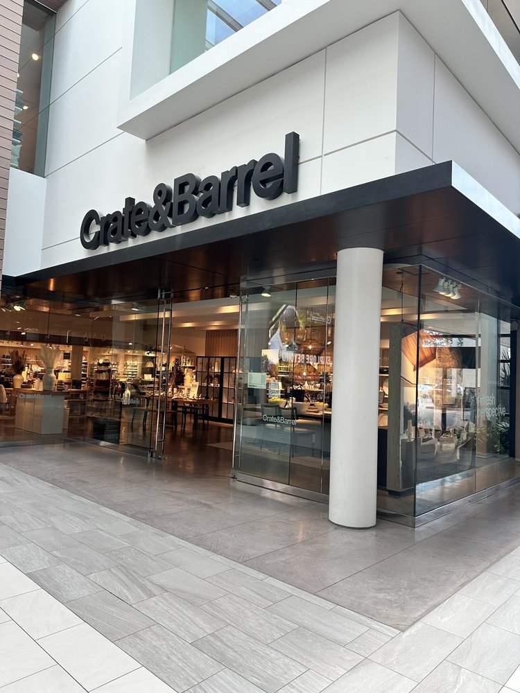 CRATE & BARREL Updated September 2024 146 Photos & 35 Reviews