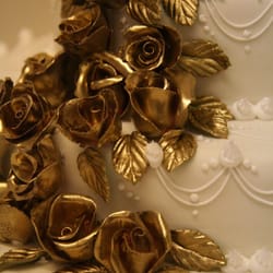 Bachmann's Patisserie - Wedding cakes