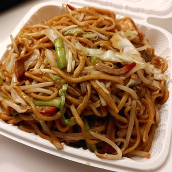Tasty Gourmet - Combination Chow Mein - Cantonese Near Me - Davis, California Tasty Gourmet - Combination Chow Mein - Cantonese Near Me - Davis, California