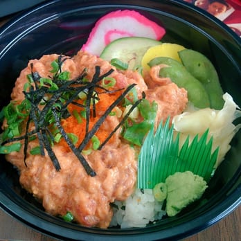 Honolulu Sushi - Spicy Ahi Bowl (~$10 July 2016). Kinda small, but delicious. - Sushi Bars Near Me - Honolulu, Hawaii Honolulu Sushi - Spicy Ahi Bowl (~$10 July 2016). Kinda small, but delicious. - Sushi Bars Near Me - Honolulu, Hawaii