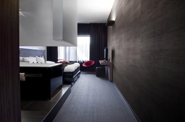 Carbon Hotel - Different Hotels by null