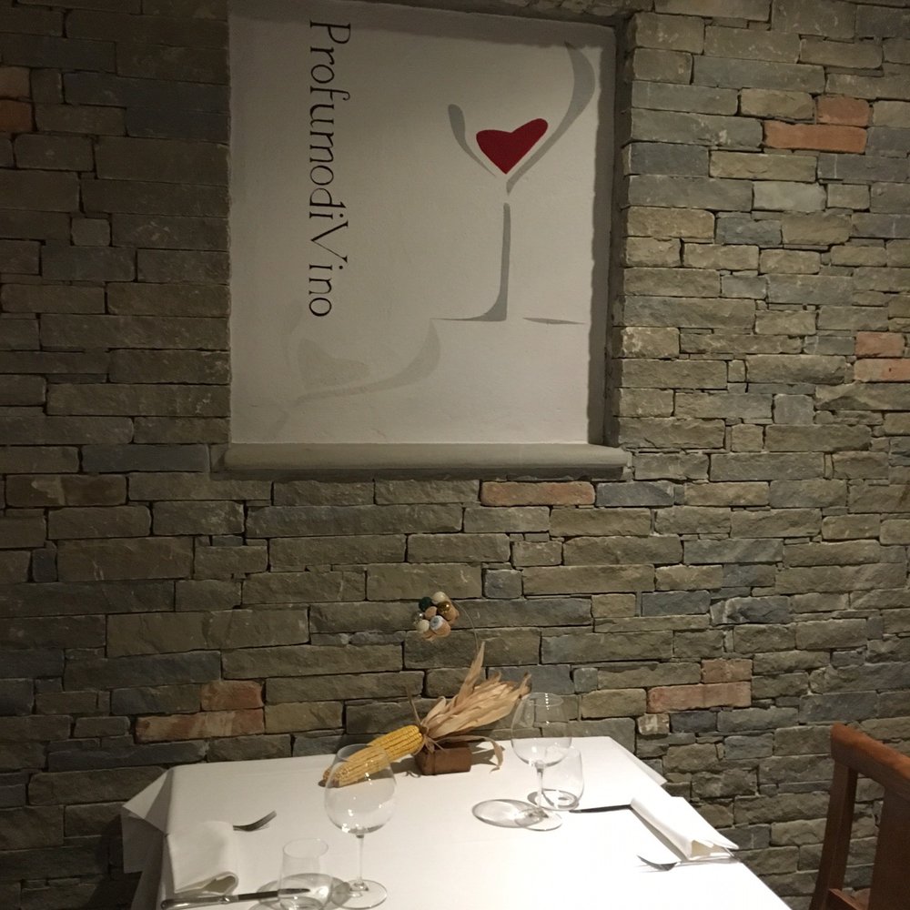 Profumo di Vino - Wine Bars Near Me - Treiso, CN