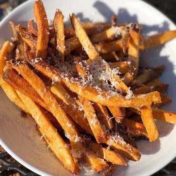 Heritage Tavern - Fries - New American Near Me - Madison, Wisconsin