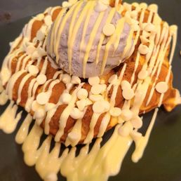 Purple rain on a bubble waffle Purple rain on a bubble waffle