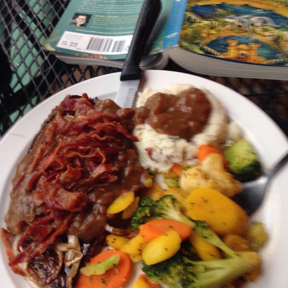 Bear Paw Lake View Resort - Best Liver & Onions I've ever had! - Resorts Near Me - Panguitch, Utah