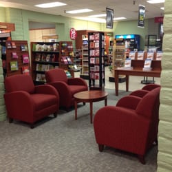 Loma Linda University Campus Store - Sitting area.