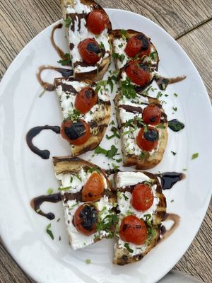 Louis Ristorante & Bar by null