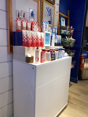 BATH & BODY WORKS - Updated October 2025 - 79 Photos & 12 Reviews ...