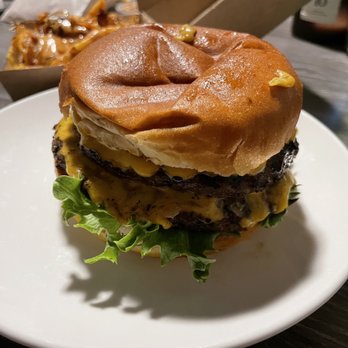 Fred's Burger - Double cheese burger - Burgers Near Me - Fairfield, California