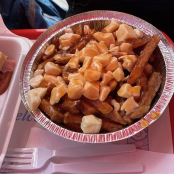 Banff Poutine - Poutine - Poutineries Near Me - Banff, Alberta Banff Poutine - Poutine - Poutineries Near Me - Banff, Alberta