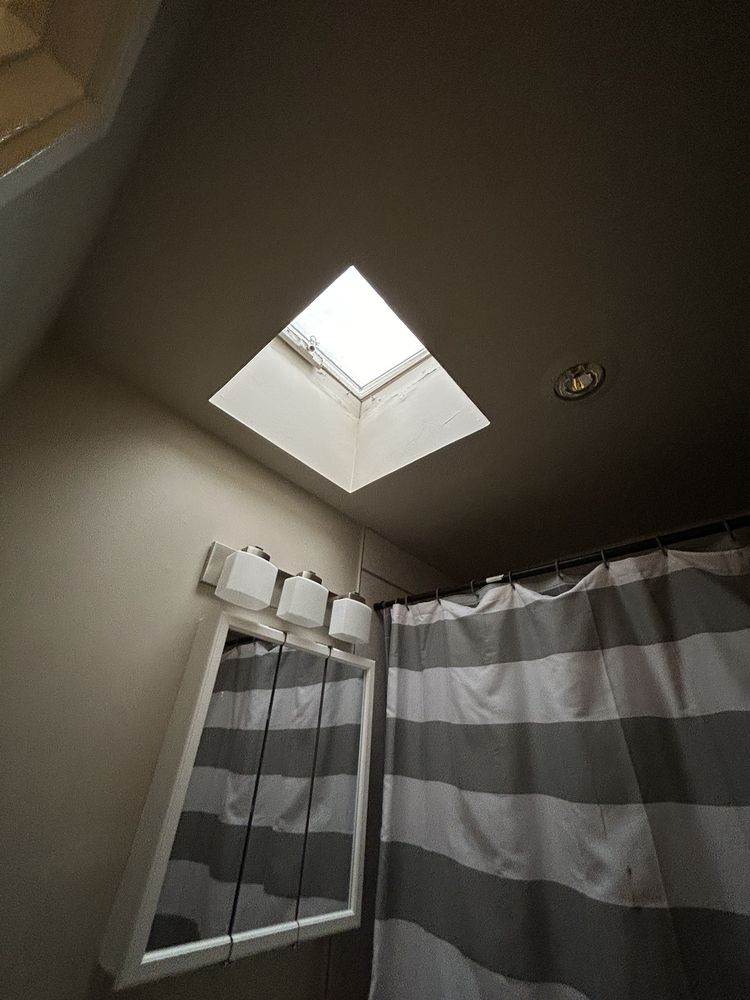 COLLEGE TOWN APARTMENTS Updated September 2024 13 Photos & 13 Reviews 7725 College Town Dr