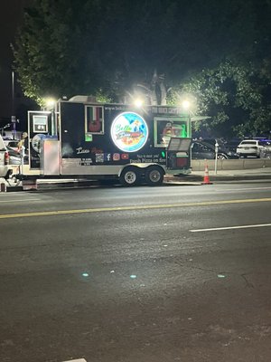 Bella Luna Pizza by null