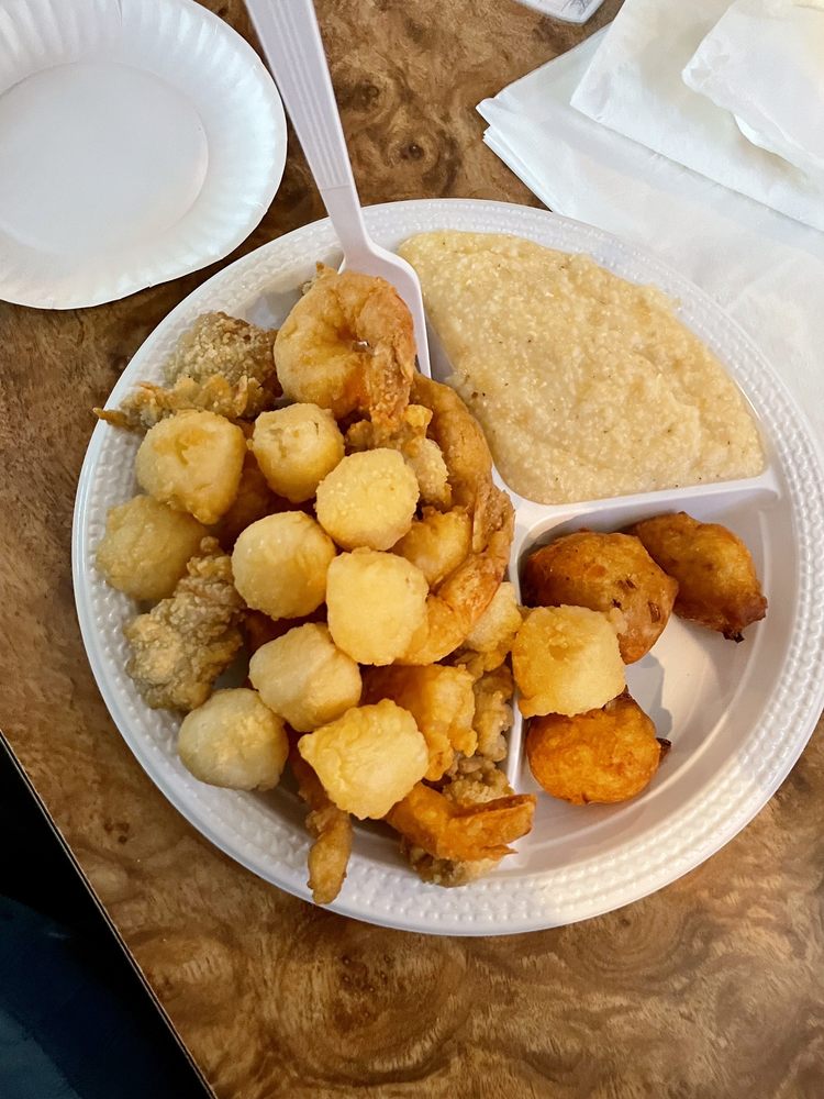 CHARLES SEAFOOD RESTAURANT Updated November 2024 12 Photos & 55