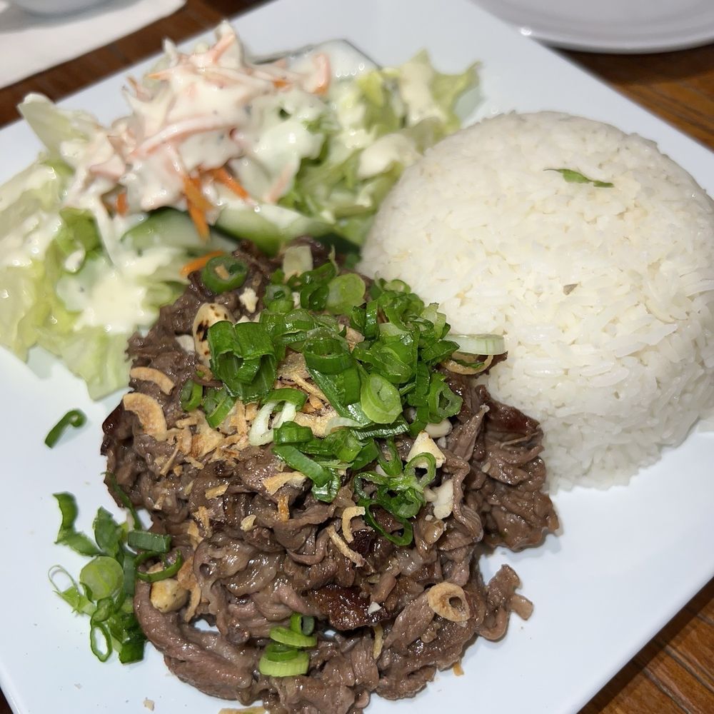 Pho Che - 27. BBQ Beef Rice Dish - Vietnamese Near Me - Flushing, New York Pho Che - 27. BBQ Beef Rice Dish - Vietnamese Near Me - Flushing, New York