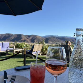 Altisima Winery - Wineries Near Me - Temecula, California