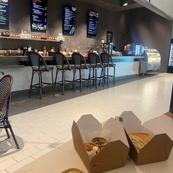 The Soup Spot - Crab & Corn Bisque, Tomato Chowder, Wild Mushroom Soup, Italian Muffaletta - Cafes Near Me - Atlantic City, New Jersey The Soup Spot - Crab & Corn Bisque, Tomato Chowder, Wild Mushroom Soup, Italian Muffaletta - Cafes Near Me - Atlantic City, New Jersey