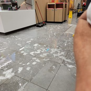Jollibee - Flooding the floors at 8:30 pm. - Chicken Shop Near Me - Kahului, Hawaii Jollibee - Flooding the floors at 8:30 pm. - Chicken Shop Near Me - Kahului, Hawaii