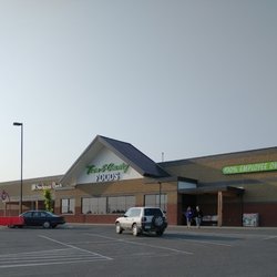 Town & Country Foods - Store front