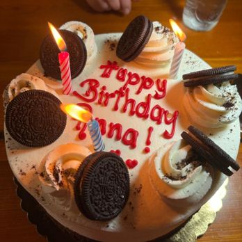 Mia's Bakery - Bakeries Near Me - Brooklyn, New York