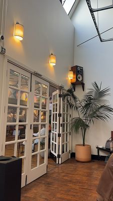 Iron & Kin Coffee Co by null