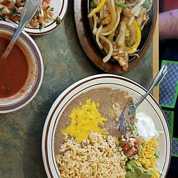Los Potrillos - Chicken fajitas. - Mexican Near Me - Everett, Washington Los Potrillos - Chicken fajitas. - Mexican Near Me - Everett, Washington