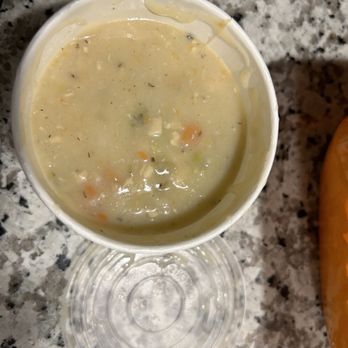 Salad and Go - Chicken pot pie soup - Salad Near Me - Grand Prairie, Texas