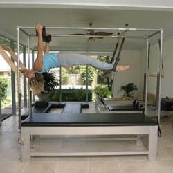 Classical Pilates Talent - Pull ups on cadillac