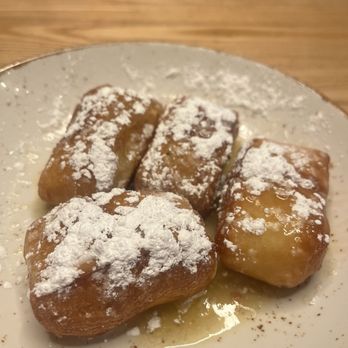 Taco Mac - BUTTERSCOTCH CRONUTS - Sports Bars Near Me - Lawrenceville, Georgia