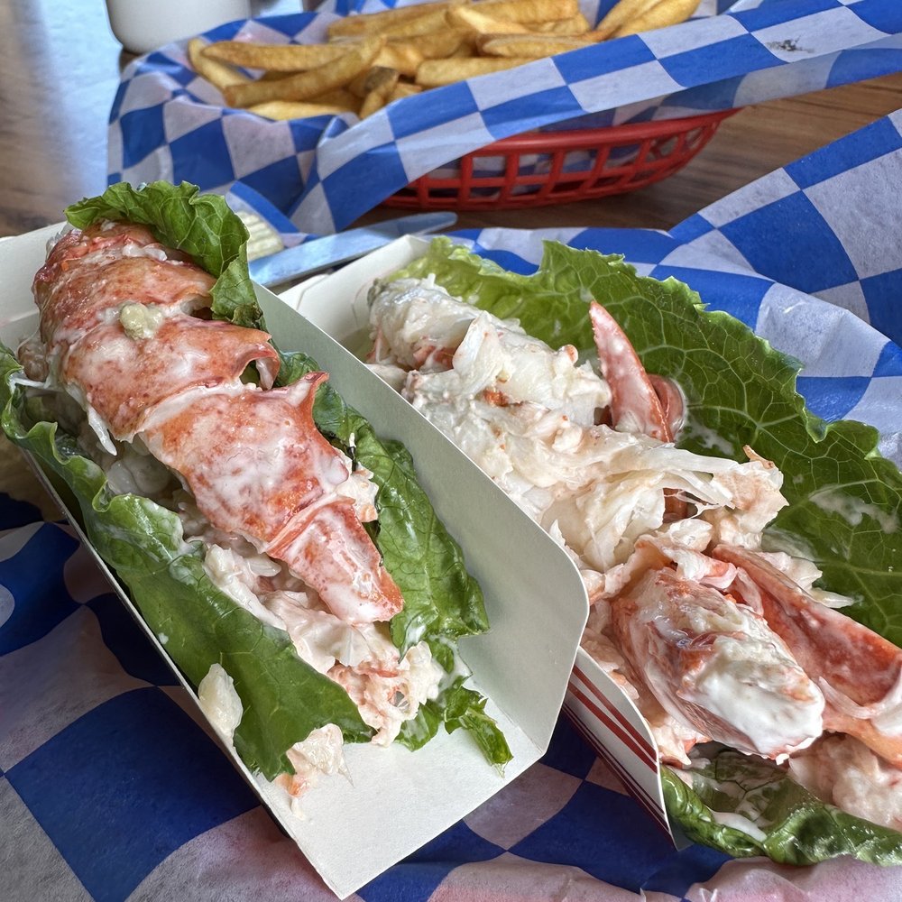Tracy's Seafood - Huge amount of lobster in their rolls. - Seafood Near Me - Sullivan, Maine Tracy's Seafood - Huge amount of lobster in their rolls. - Seafood Near Me - Sullivan, Maine