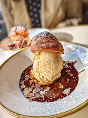 Au Bourguignon du Marais by null