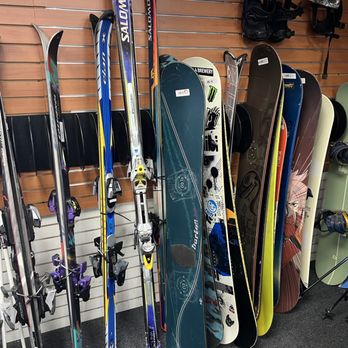 OC Sports Equipment - Buy, Sell or Trade your old Snowboard or Snow Skis! - Sporting Goods Near Me - Orange, California OC Sports Equipment - Buy, Sell or Trade your old Snowboard or Snow Skis! - Sporting Goods Near Me - Orange, California