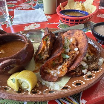 Frida’s Tacolandia - Tacos de Birria - Mexican Near Me - Dallas, Texas Frida’s Tacolandia - Tacos de Birria - Mexican Near Me - Dallas, Texas