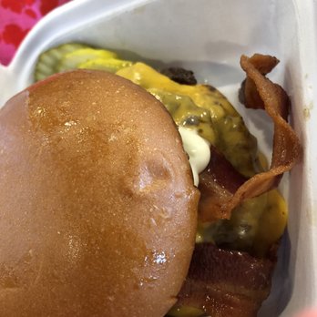 Zinburger - Samburger - Burgers Near Me - Phoenix, Arizona Zinburger - Samburger - Burgers Near Me - Phoenix, Arizona